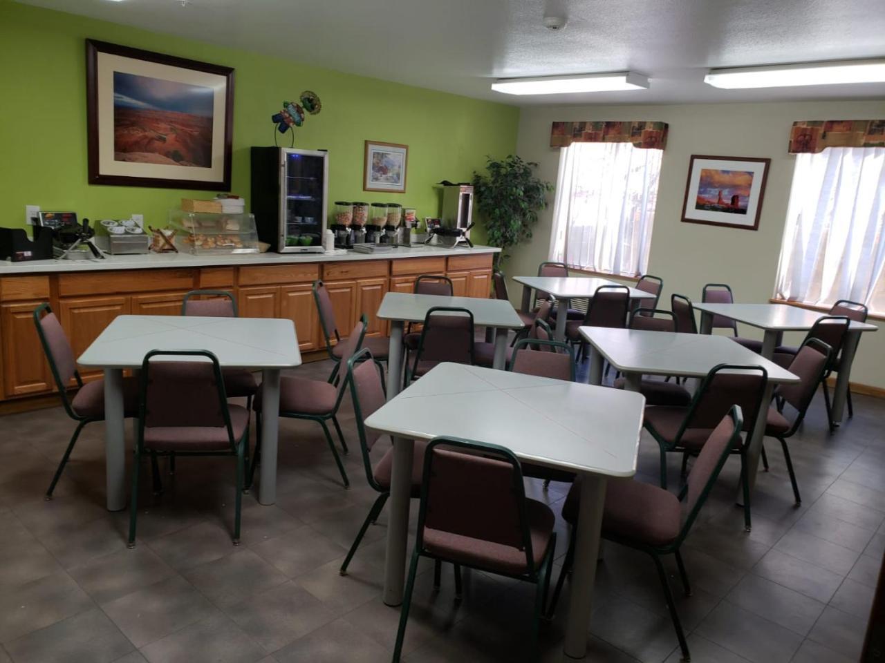 Moab Gateway Inn At Arches Nat'L Park Exterior foto